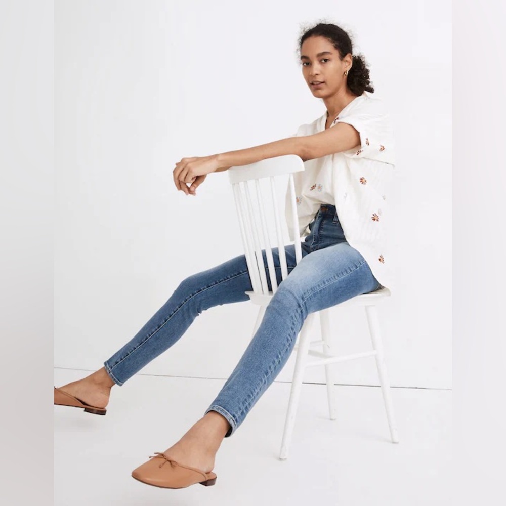 Madewell 10” Roadtripper High-Rise Jeans in Vinton Wash Women’s size 24 Petite